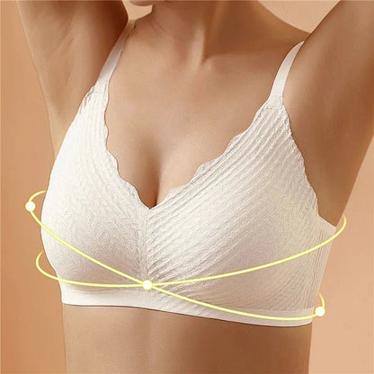 Bra with support and moisture-wicking Emma | BELIVITE