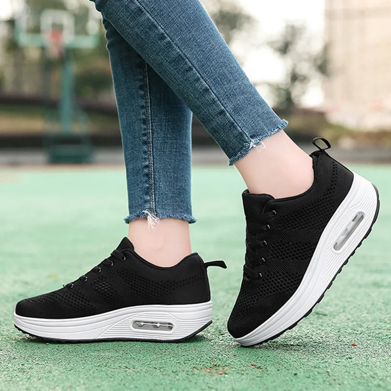 Orthopedic sneakers with air bubbles | BELIVITE